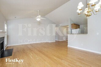 6107 Black Willow Dr in Greensboro, NC - Building Photo - Building Photo