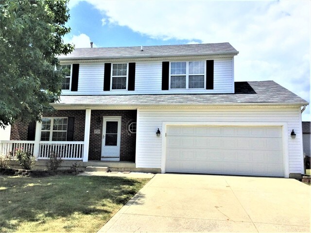3725 Lake Mead Dr in Grove City, OH - Building Photo