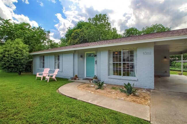 8302 Rockwood Ln in Austin, TX - Building Photo - Building Photo