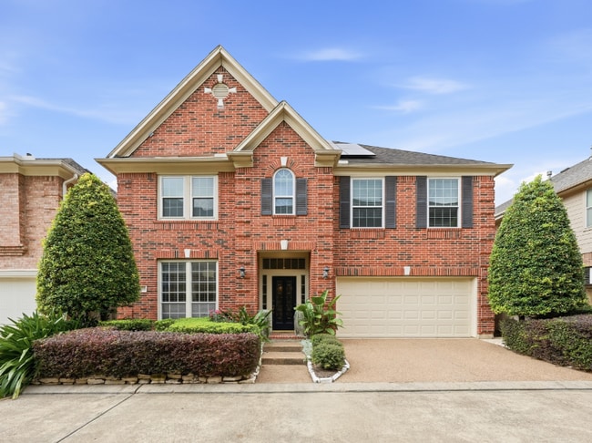 property at 4120 E Northampton Pl