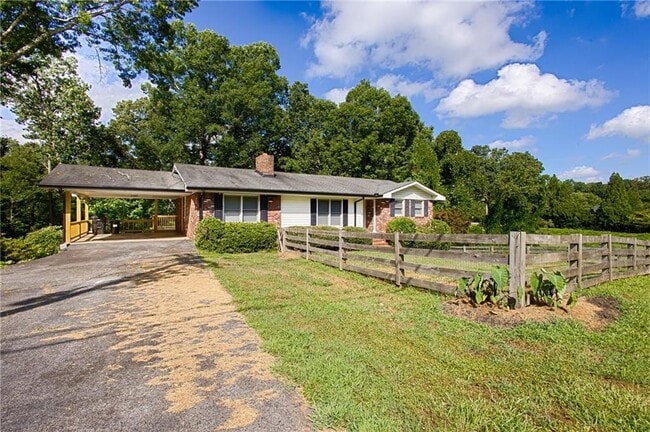 property at 4265 Hurt Bridge Rd