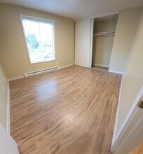 9615 SW Prairie Ter, Unit D in Beaverton, OR - Building Photo - Building Photo