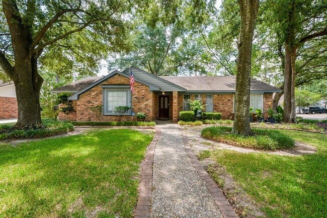 5827 Lodge Creek Dr
