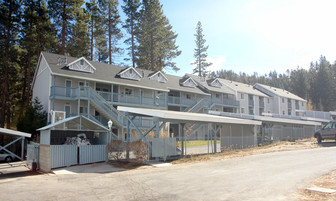 764 A Pine Knot Ave in Big Bear City, CA - Building Photo