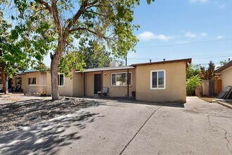 2904 Hyder Ave SE in Albuquerque, NM - Building Photo - Building Photo