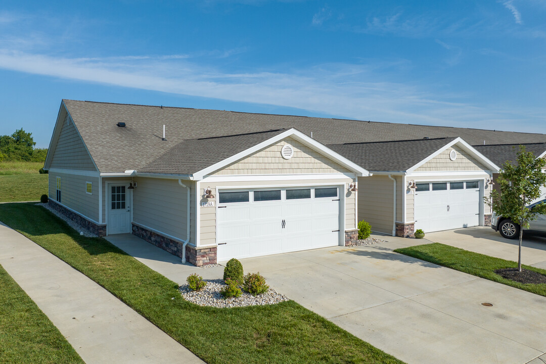 Redwood Sugarcreek Township in Dayton, OH - Building Photo