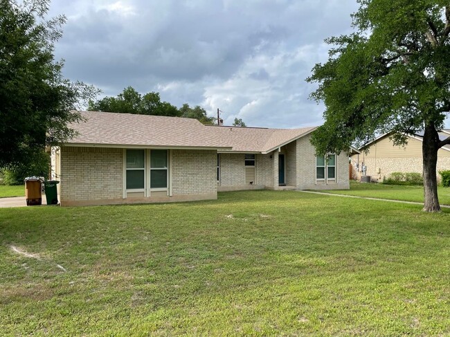 8704 Black Oak St in Austin, TX - Building Photo - Building Photo