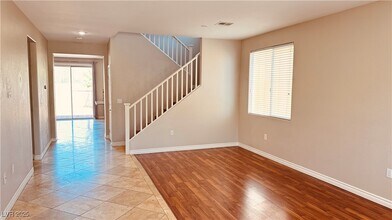 166 Lenape Heights Ave in Las Vegas, NV - Building Photo - Building Photo