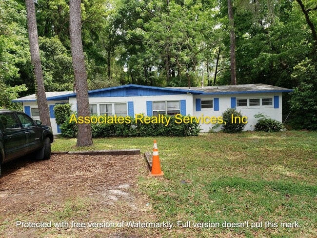 property at 1401 NW 25th Terrace
