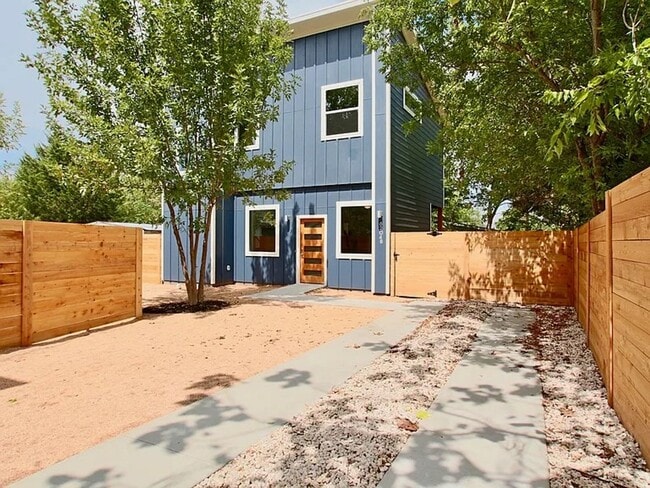 6204 Langham St in Austin, TX - Building Photo - Building Photo
