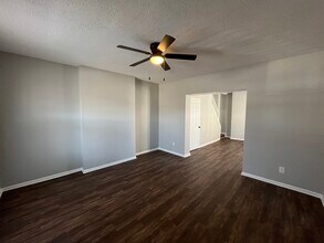 581 E Starr Ave in Columbus, OH - Building Photo - Building Photo