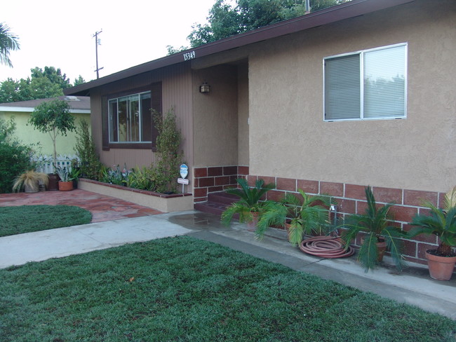 Colorado Avenue Apartments in Paramount, CA - Building Photo - Other