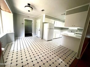 5808 40th Ct in Meridian, MS - Building Photo - Building Photo