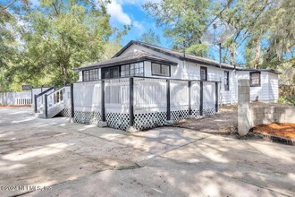 5905 Diamond St in Jacksonville, FL - Foto de edificio - Building Photo