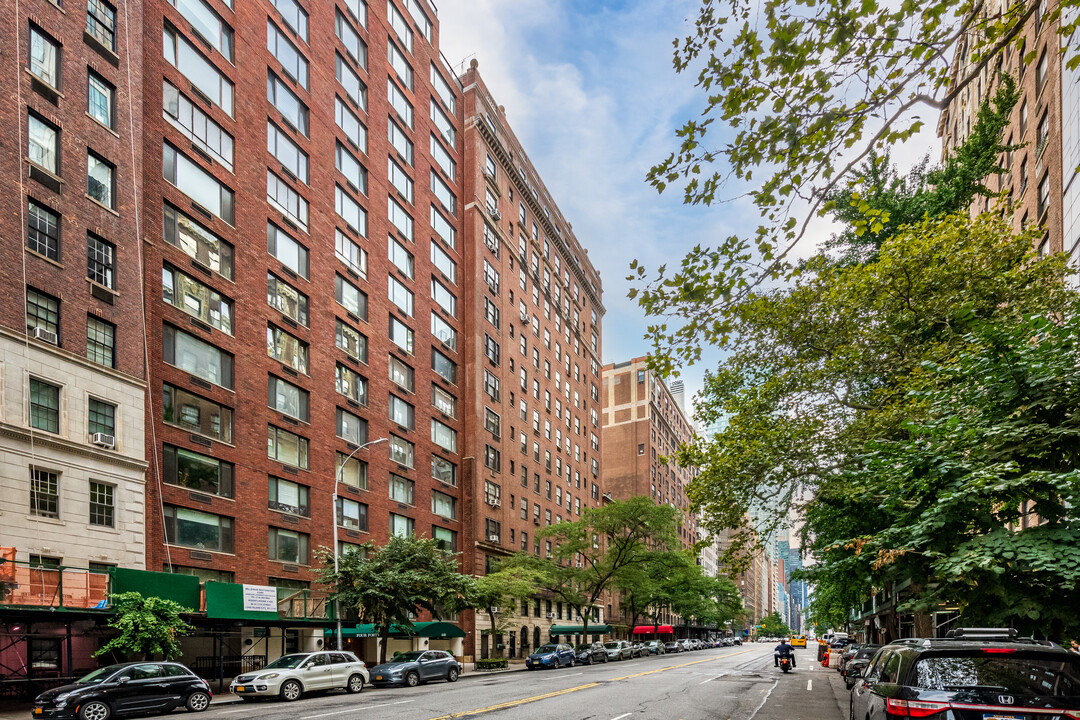 430 E 57th St in New York, NY - Foto de edificio