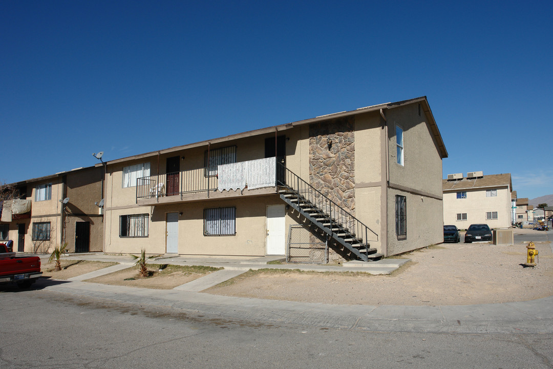 Puebla Estates in Las Vegas, NV - Foto de edificio