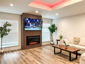 11507 Willwood Dr in Houston, TX - Foto de edificio - Building Photo
