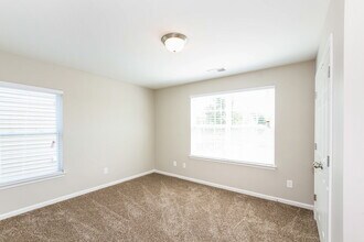 812 Old Forester Ln in Charlotte, NC - Building Photo - Building Photo