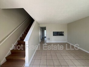 6690 Chupp Rd in Lithonia, GA - Building Photo - Building Photo