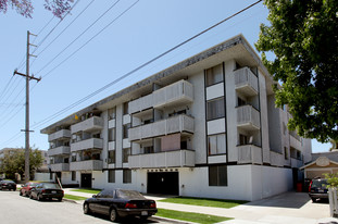 Newport Plaza Apartments