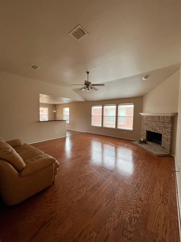 8828 Wagon Trail in Aubrey, TX - Building Photo - Building Photo