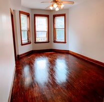 3325 S Emerald Ave, Unit 2 in Chicago, IL - Building Photo