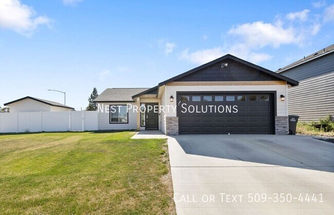 410 N Washington St in Moses Lake, WA - Building Photo - Building Photo