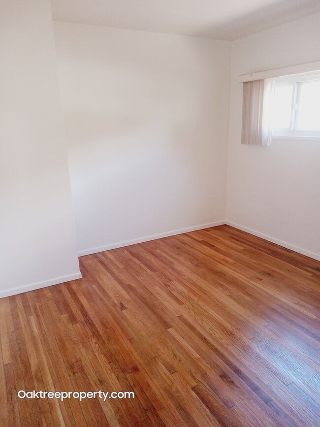 146 Live Oak Dr in Ventura, CA - Building Photo - Building Photo