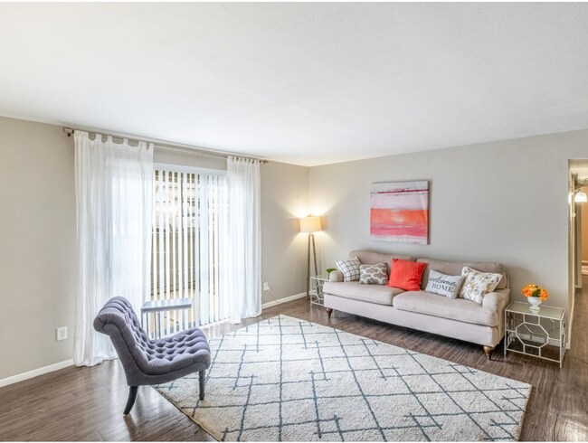 535 Harvest Hill Rd, Unit 2100 in Dallas, TX - Foto de edificio - Building Photo