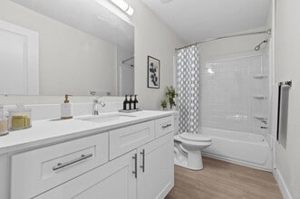 The Townhomes of Canton in Canton, MI - Building Photo - Building Photo