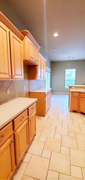 13 NW 156th St