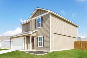 11913 Lake Park in San Antonio, TX - Building Photo - Building Photo