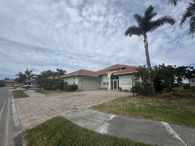 4245 Via Del Villetti Dr in Venice, FL - Building Photo - Building Photo