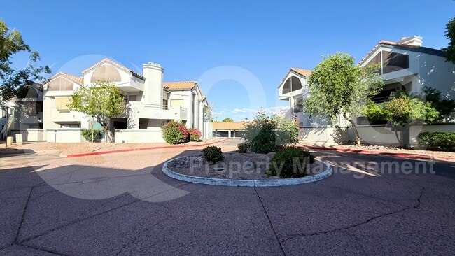 1800 W Elliot Rd in Chandler, AZ - Building Photo - Building Photo