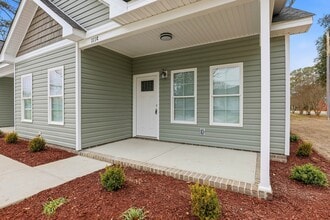 111 N Mill St in Pikeville, NC - Building Photo - Building Photo