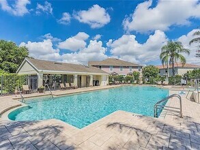 555 52nd Ave N in St. Petersburg, FL - Building Photo - Building Photo