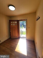 3200 Russell Rd in Alexandria, VA - Building Photo - Building Photo