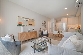 91-5 88th Ave in New York, NY - Building Photo - Building Photo