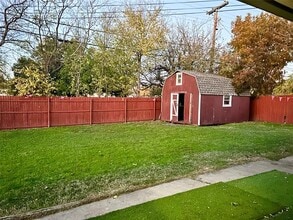 2219 Addington St in Irving, TX - Building Photo - Building Photo