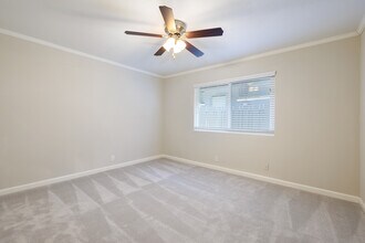 Sycamore Green Apartments in Concord, CA - Foto de edificio - Interior Photo