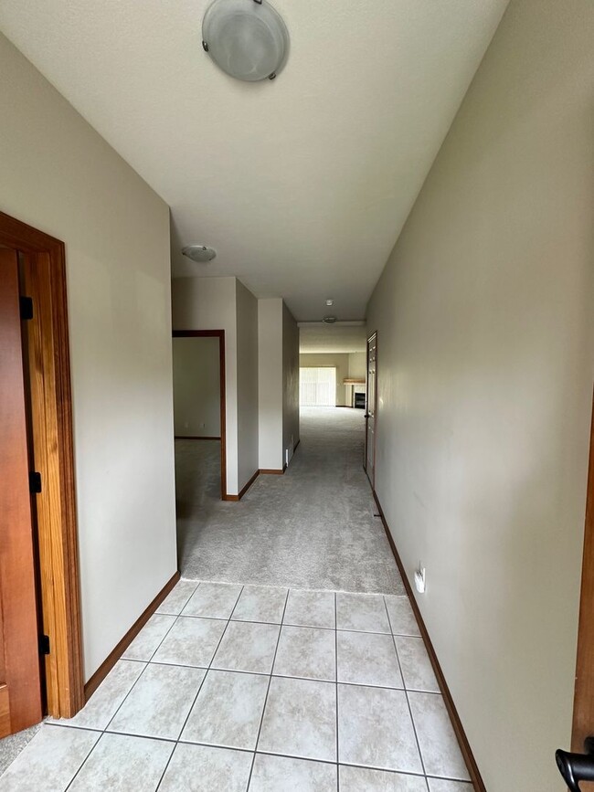 451 Stillwater Creek Dr in Bozeman, MT - Building Photo - Building Photo