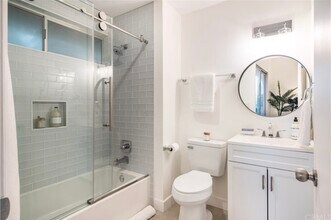 1304-1312 12th St in Manhattan Beach, CA - Building Photo - Building Photo