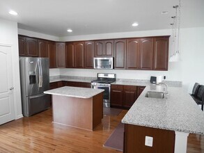 9521 Elizabeth Howe Ln in Owings Mills, MD - Building Photo - Building Photo