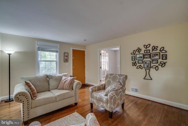 4311 Puller Dr in Kensington, MD - Building Photo - Building Photo