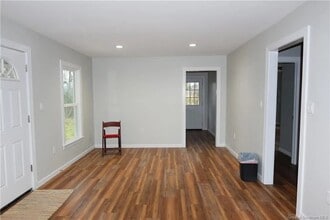 185 Champagne Cir in Lake Charles, LA - Building Photo - Building Photo