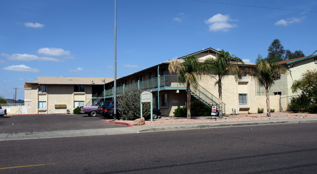 Lone Cactus in Phoenix, AZ - Building Photo - Building Photo