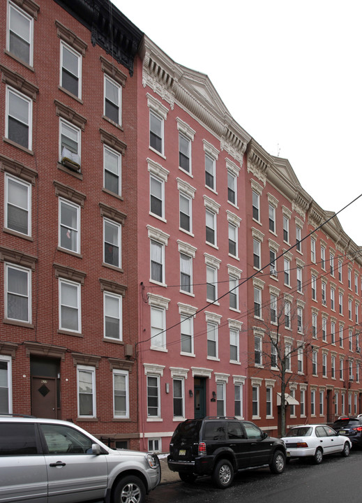 625 Willow Ave in Hoboken, NJ - Building Photo