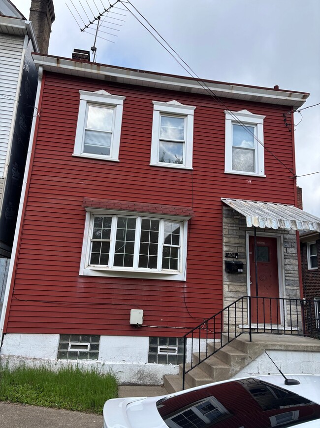 404 Curtin Ave