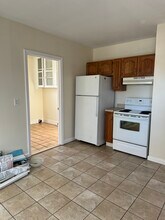 21 Brenden St in Westerly, RI - Building Photo - Building Photo