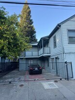 1009 Solons Aly, Unit Solons Alley Apt #2 in Sacramento, CA - Building Photo